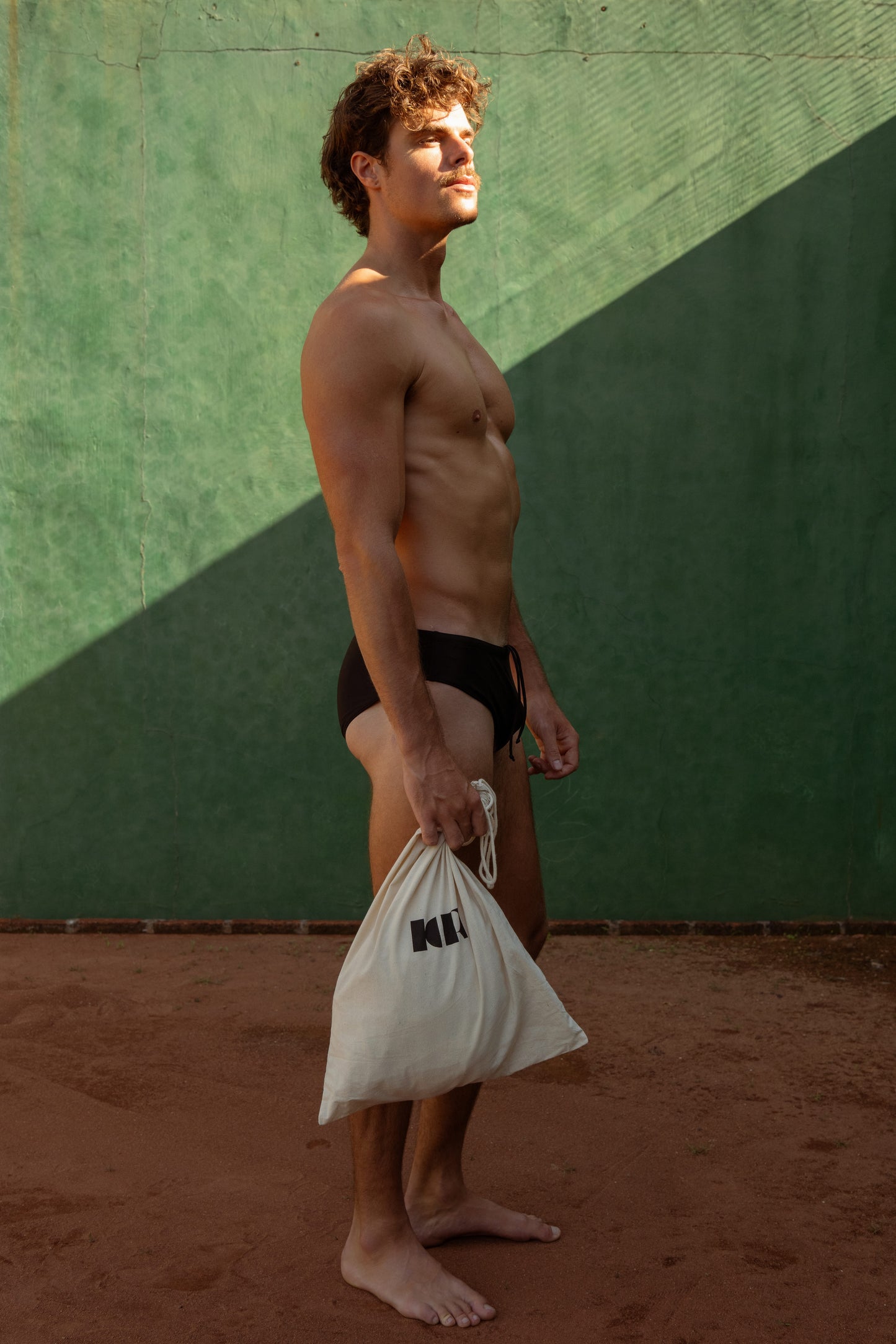 SWIM BRIEFS LYCRA BLACK
